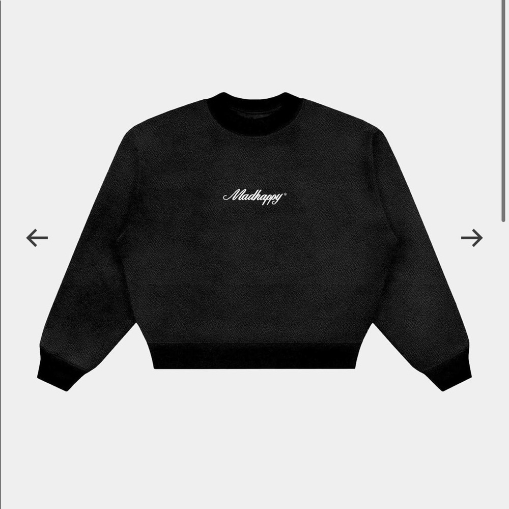 COPY - MADHAPPY Crop Crewneck in Size L. Good con…